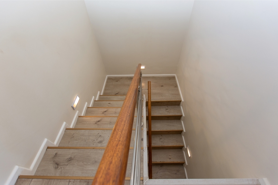 5 Bedroom Property for Sale in Myburgh Park Western Cape
